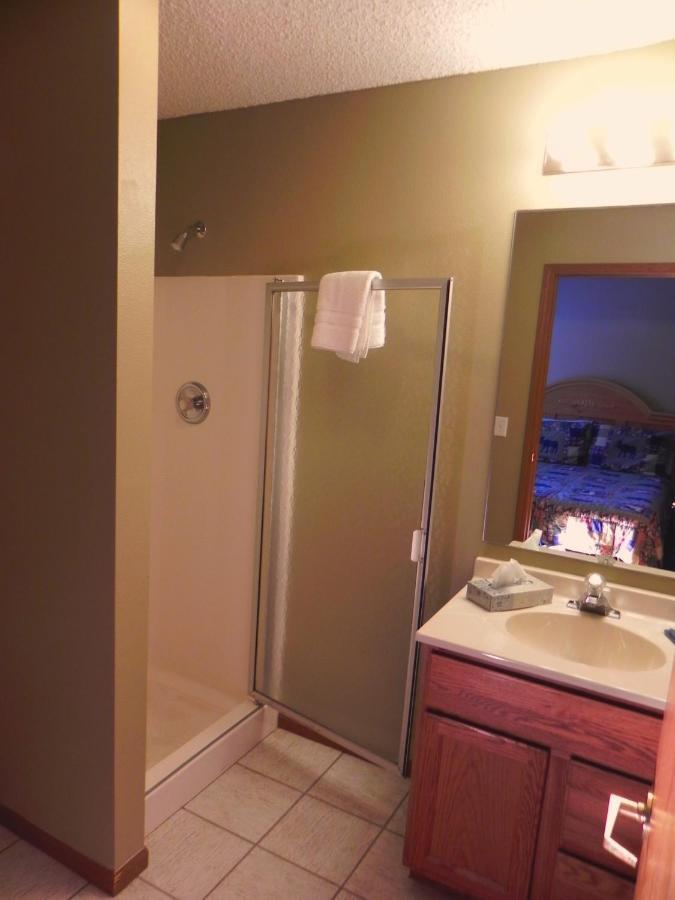 Riverview Pines Estes Park Room photo